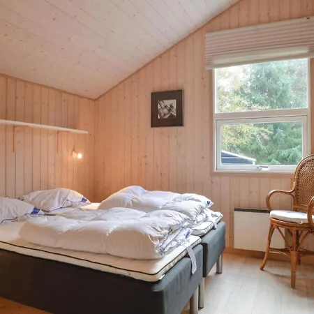 Two Bedroom Holiday In Blokhus